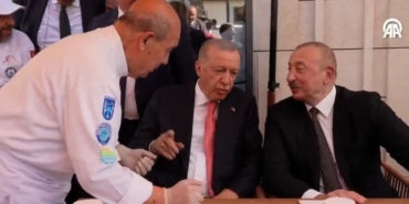 Erdoğan ve Aliyev’den Depremzedelere Destek Ziyareti