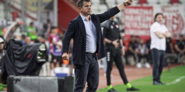 Antalyaspor, Emre Belözoğlu ile yollarını ayırdı!