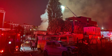 Bahçelievler’de Oto Sanayi Sitesinde Yangın!