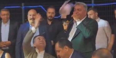 AKP’li Başkanlardan Düğünde Para Saçma Skandalı!