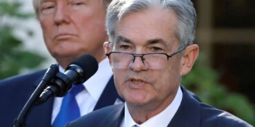 Trump’tan Powell’a Sert Eleştiriler: Faiz İndirimi Şart!