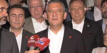 Özgür Özel: ‘CHP Dimdik Ayaktadır, Tartışma Bitmeli’