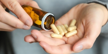 Osteoporoz İlaçları Ağız Sağlığını Tehdit Ediyor!