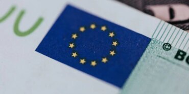 Avrupa Borsaları Yükselişte, FTSE 100 Rekor Kırdı!