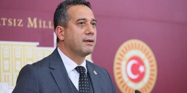 İzmir’de Siyasi Operasyon: Gözaltılar Tepki Çekti