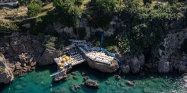 Kayalıklardan Düşen Genç Hayatını Kaybetti