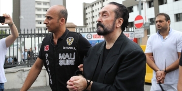 Adnan Oktar Cezaevinde Gençleşti mi?