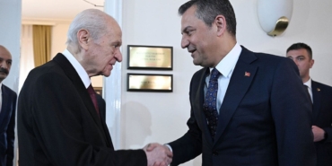 CHP Anketlerde Birinci, MHP Beşinci Parti!