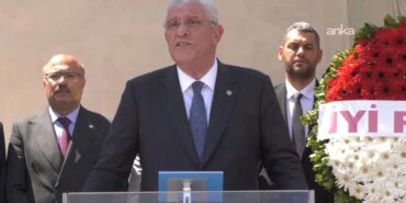 Türk Milleti İhanete Geçit Vermeyecek!