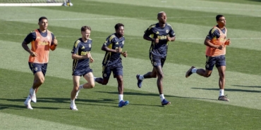 Fenerbahçe, Portekiz Kampı’na Uğurlandı!