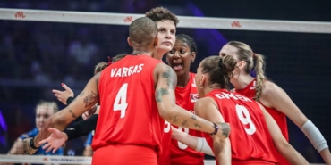 Türkiye, VNL Çeyrek Finalde Japonya ile Kapışıyor!