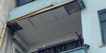 Beton Bloklar Marketi Vurdu: Korku Dolu Anlar!