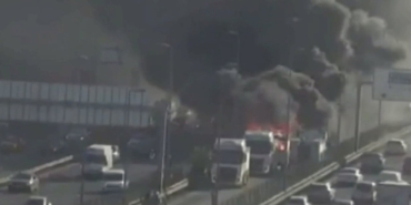 İstanbul’da Metrobüs Yangını: Korku Dolu Anlar!