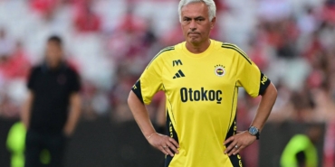 Mourinho: “Eksikler ortada, transfer şart!”