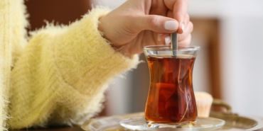 Çay Bardaklarındaki Tehlikeye Dikkat!