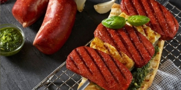 Yanlış Pişirme Sucukları Tehlikeli Hale Getiriyor!