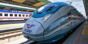 Osmaneli’ndeki Yangın, YHT Seferlerini Aksattı