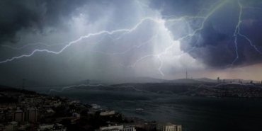 İstanbul’a Yağmur Müjdesi: Sıcaklık Düşüyor!