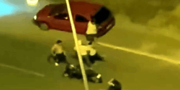 Kadınların Araya Girdiği Kavga Sırasında Gergin Anlar