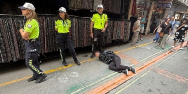 Şüpheli Montlu Adam Kaçarken Yakalandı!