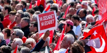 CHP Bayrampaşa’da Mitingle İktidara Yürüyor