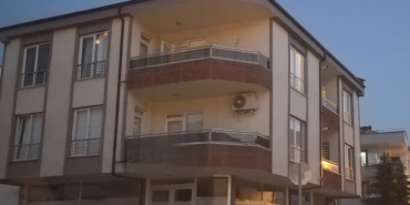 Balkondan Düşen 1.5 Yaşındaki Gülce Yaralandı!