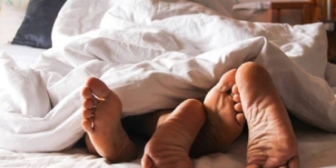 Erken Cinsel İlişki, Kanser Riskini Artırıyor!