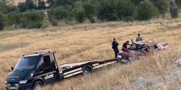 Eflani’de Tarlaya Devrilen Araçta 5 Yaralı!