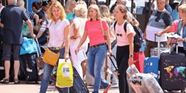 Ruslar Türkiye’yi Ekonomik Nedenlerle Terk Ediyor!