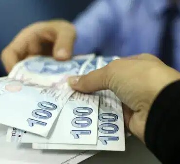 Asgari Ücret Artışı: Sektörlere Etkisi Nedir?