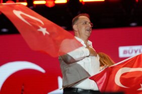 Çalık’tan Cezaevinden Umut Dolu Cumhuriyet Mesajı Çalık’tan Cezaevinden Umut Dolu Cumhuriyet Mesajı