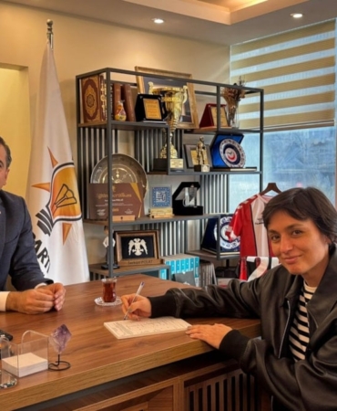 Gezi Davası’ndan Sonra AKP’ye Katılan Işıklı Gezi Davası’ndan Sonra AKP’ye Katılan Işıklı