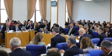 TBMM’de Bütçe Tartışmaları: Gerilim Tırmanıyor TBMM’de Bütçe Tartışmaları: Gerilim Tırmanıyor