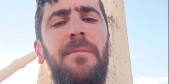 Yıldırım, Koyun Otlatan Adamı Hayatından Etti! Yıldırım, Koyun Otlatan Adamı Hayatından Etti!