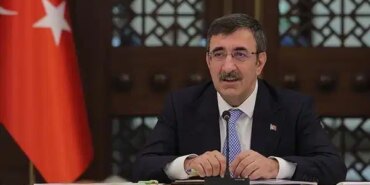 Türkiye Yeni Ekonomik Eşiğe Hazır! Türkiye Yeni Ekonomik Eşiğe Hazır!