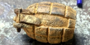 Tire’de Çocuk Tarla’da El Bombası Buldu!