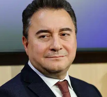 Babacan’dan İttifak Açıklamaları ve Eleştiriler Babacan’dan İttifak Açıklamaları ve Eleştiriler