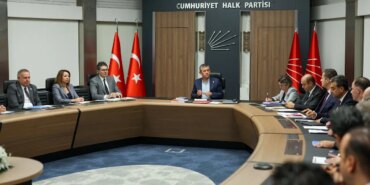 İmamoğlu’na Destek: CHP MYK Toplandı İmamoğlu’na Destek: CHP MYK Toplandı
