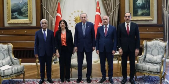 PKK Çekilme Süreci: Kritik Görüşme Yarın Saray’da PKK Çekilme Süreci: Kritik Görüşme Yarın Saray’da