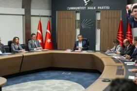 CHP Kurultayı İçin Hazırlıklar Tüm Hızıyla Devam Ediyor CHP Kurultayı İçin Hazırlıklar Tüm Hızıyla Devam Ediyor