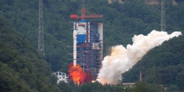 Çin, Yeni Uyduyu Uzaya Fırlattı! Çin, Yeni Uyduyu Uzaya Fırlattı!