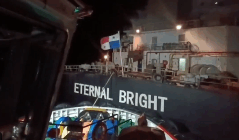 Çanakkale Boğazı’nda Gemi Arızası Panik Yarattı! Çanakkale Boğazı’nda Gemi Arızası Panik Yarattı!