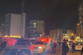 Gebze’de Yıkım Sonrası Panik: Çatlaklar Oluştu! Gebze’de Yıkım Sonrası Panik: Çatlaklar Oluştu!