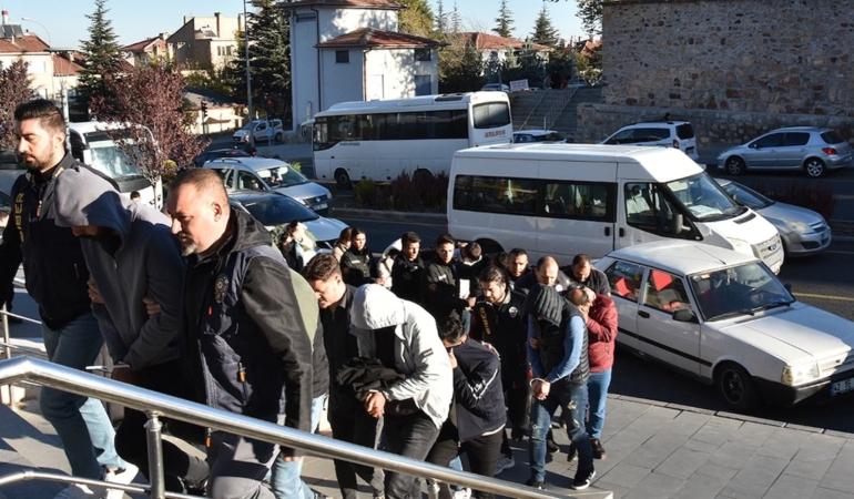 Sahte Kripto Yatırımıyla 100 Milyon TL Dolandırdılar