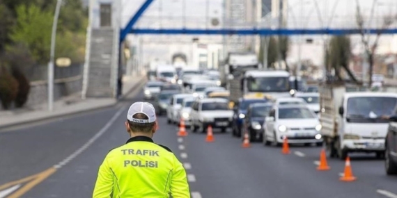 Trafik Cezaları Yasa Teklifi Askıya Alındı! Trafik Cezaları Yasa Teklifi Askıya Alındı!