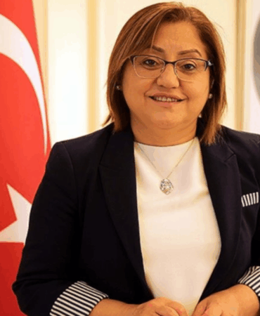 MHP’li İsimden 729 Bin TL’lik Bardak İhalesi MHP’li İsimden 729 Bin TL’lik Bardak İhalesi