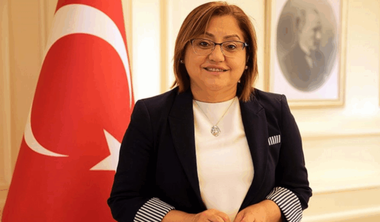 MHP’li İsimden 729 Bin TL’lik Bardak İhalesi