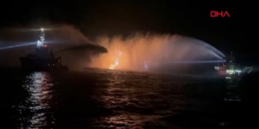 Karadeniz’de Gemide Patlama: 25 Kişi Kurtarıldı