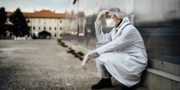 Doktorlar Yurt Dışına Kaçıyor, Alarm Zilleri Çalıyor!