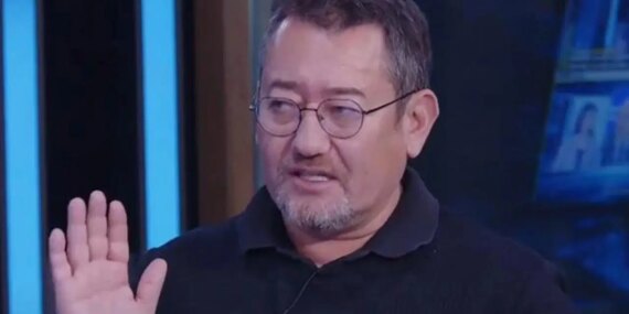 Serdar Akinan’a Erişim Engeli: TÜGVA İddiaları